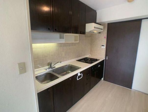 �y�L�b�`���z�@