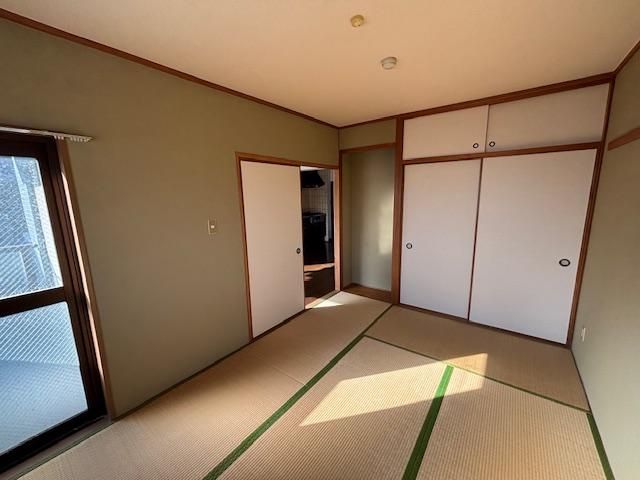 �y�Q���z�@