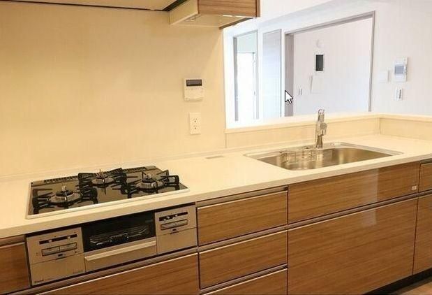 �y�L�b�`���z�@