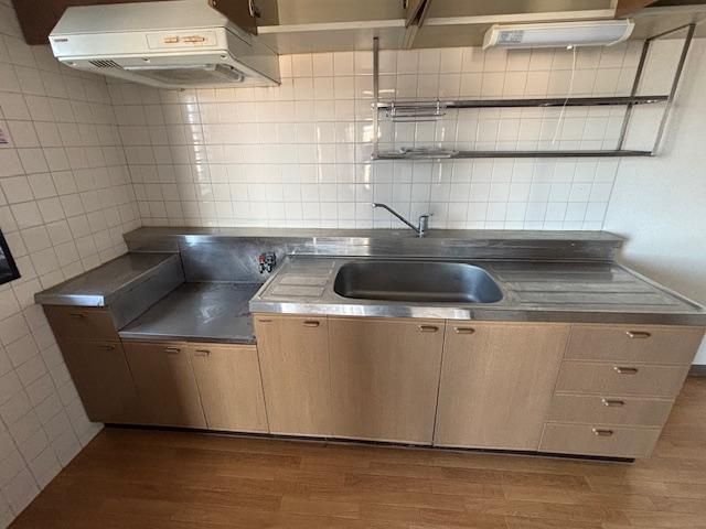 �y�L�b�`���z�@